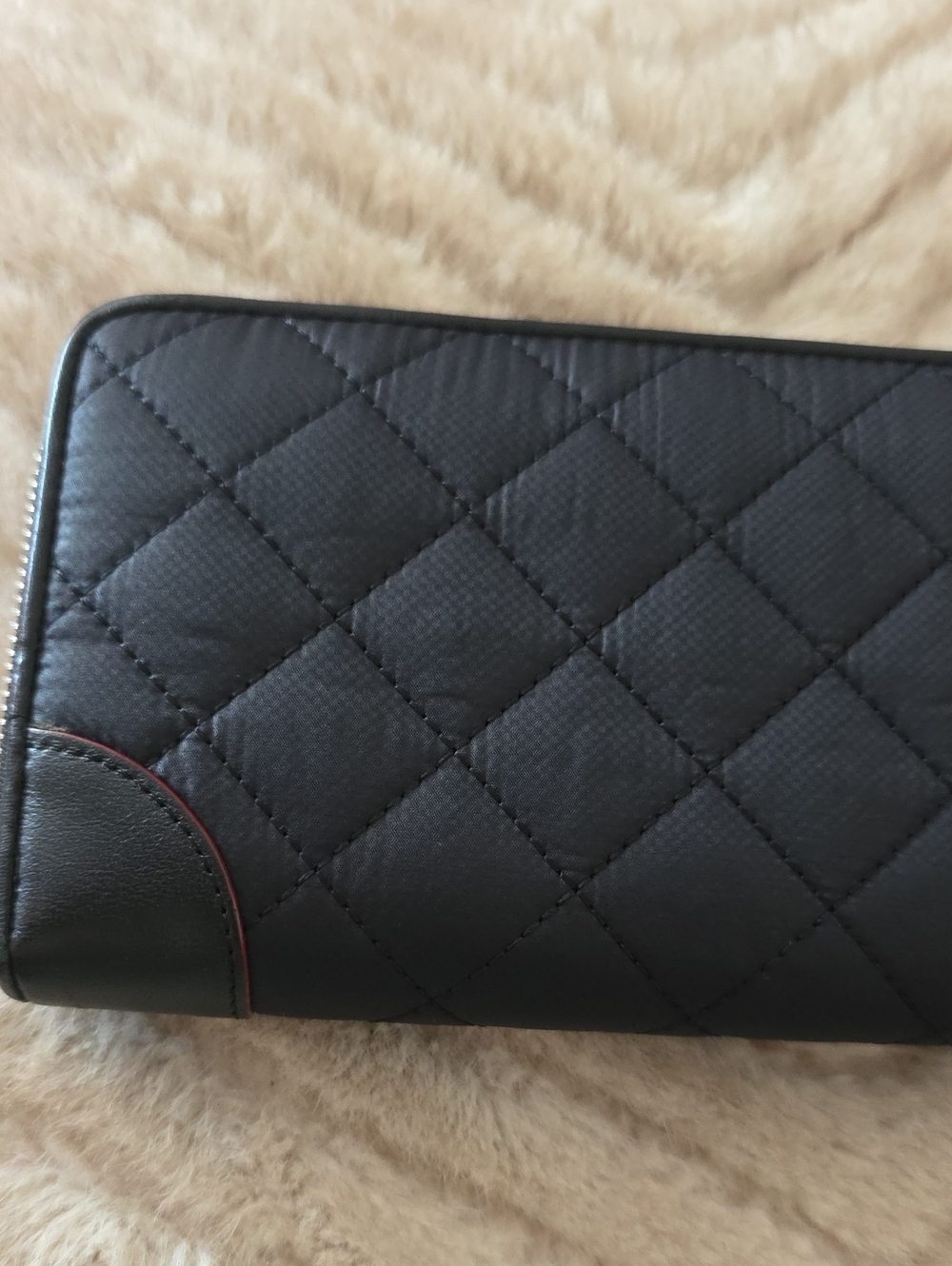 MZ Wallace Black Quilted Zip Wallet with Front Zip Pocket - Picture 5 of 10